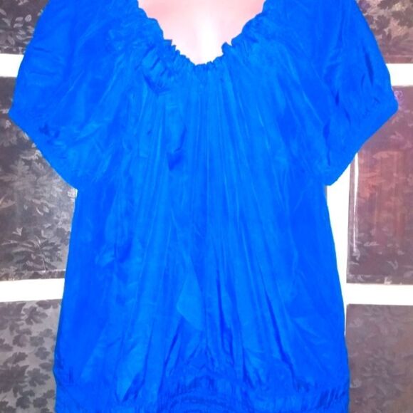 simply. chloe dao Tops - 3/$15 Simply. Chloe Dao Adjustable Neck Tie Top